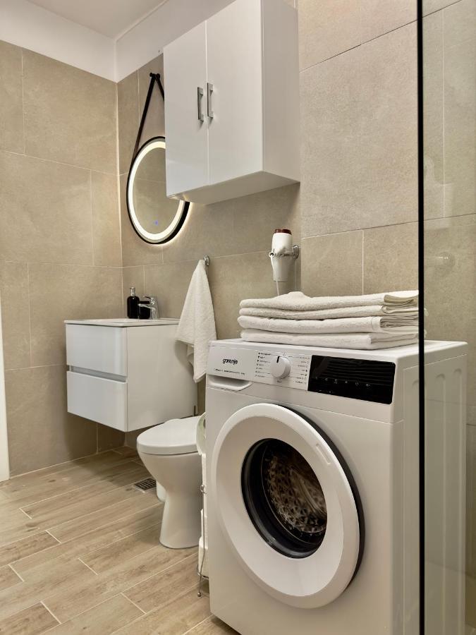 Aqua Vista Infinity Resort & Spa - Studio Lux - Piscina Infinity, Jacuzzi, Sauna, Gym - Privat Năvodari المظهر الخارجي الصورة